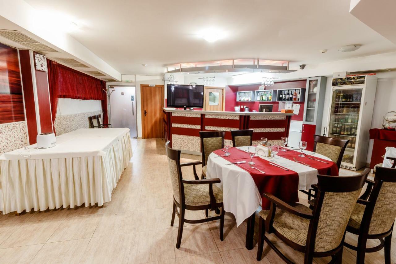 Hotel Vienna Silistra Esterno foto